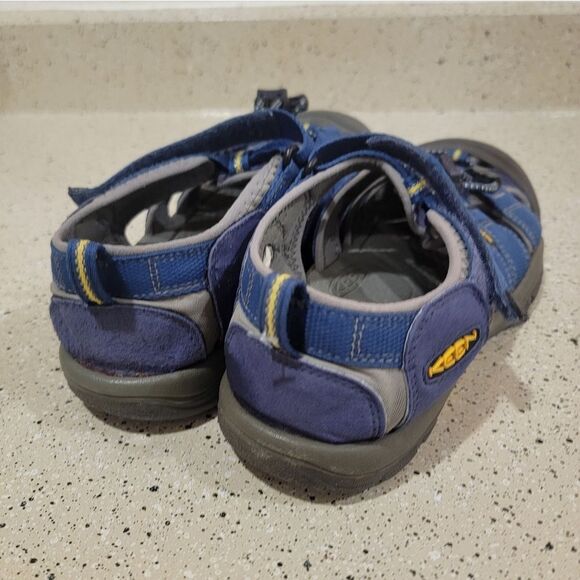 Keen Newport H2 Waterproof Hiking Blue Water Shoes 1009962 Size 5 US 37 EUR main image 6